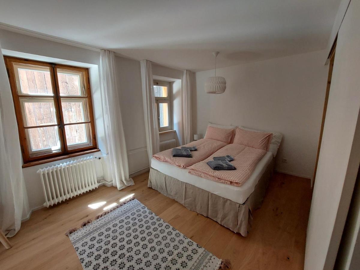 Ferienwohnung Haus La Punt, Savognin Rona Exterior foto